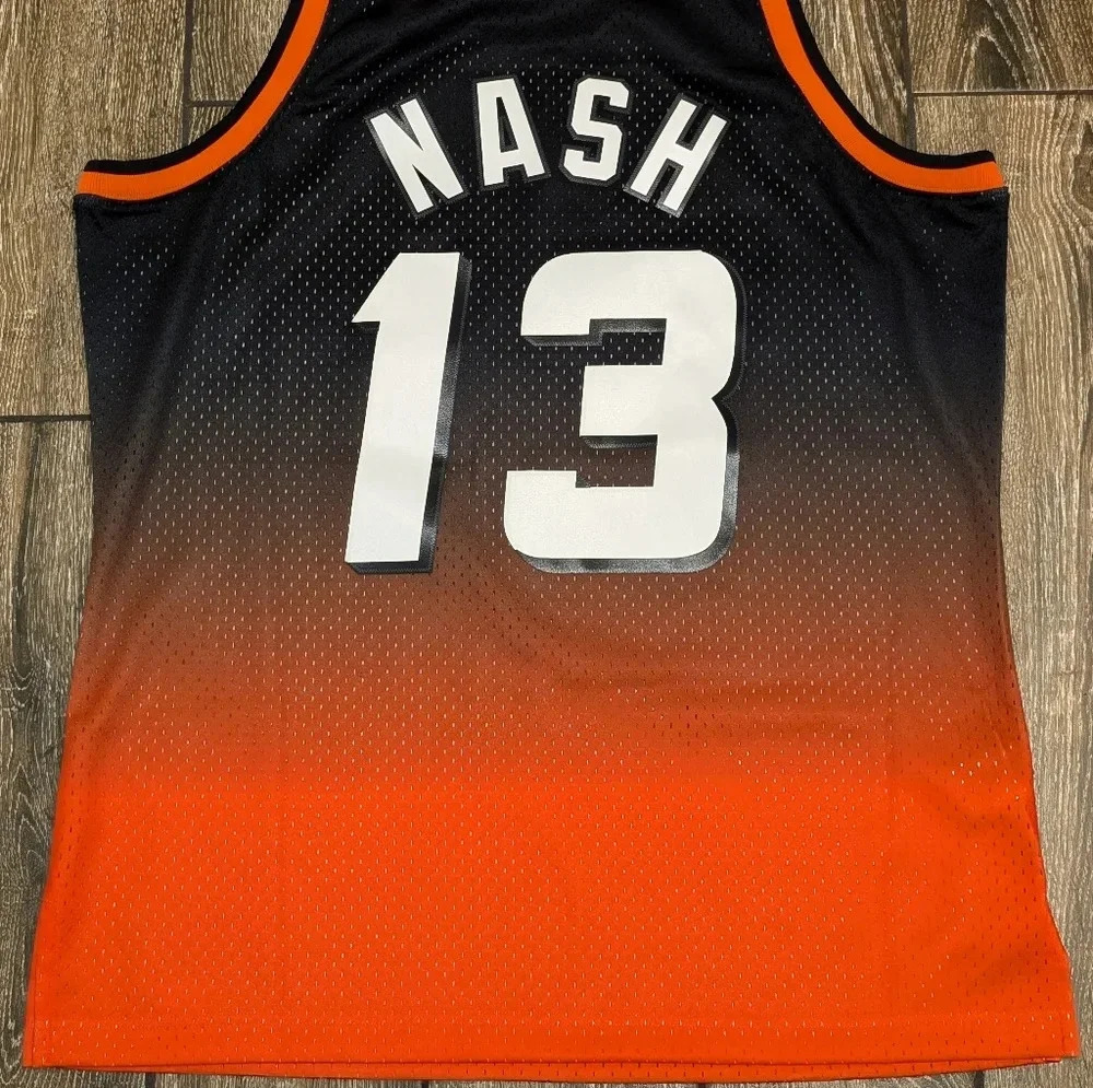 Mitchell & Ness Phoenix Suns Steve Nash jersey - Picture 4 of 5